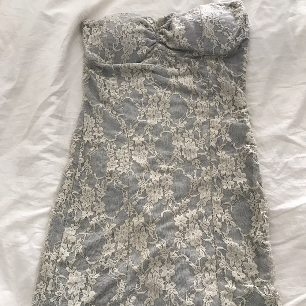 Dress - Picture 2 of 2